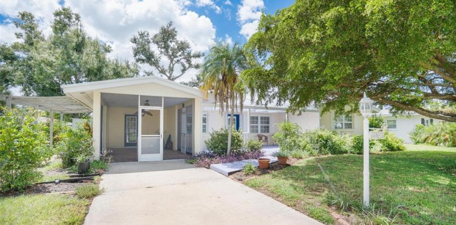 Casa en Sarasota, Florida 2 dormitorios, 100.89 m2 № 1914789
