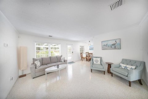 Casa en venta en Sarasota, Florida, 2 dormitorios, 100.89 m2 № 1914789 - foto 15