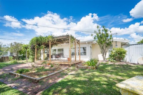 Casa en venta en Sarasota, Florida, 2 dormitorios, 100.89 m2 № 1914789 - foto 5