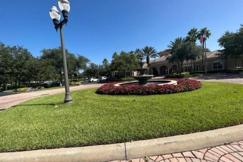 Condo in Davenport, Florida, 2 bedrooms  № 2233254 - photo 4