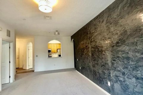 Condo in Davenport, Florida, 2 bedrooms  № 2233254 - photo 9