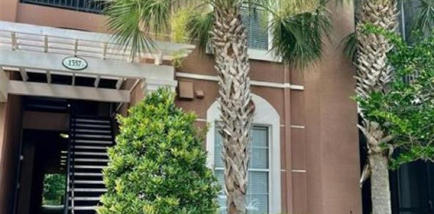 Condo in Davenport, Florida, 2 bedrooms  № 2233254