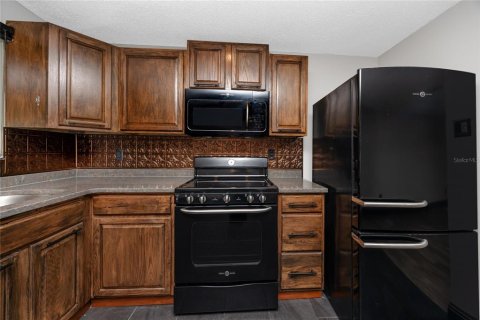 House in Oldsmar, Florida 3 bedrooms, 85.84 sq.m. № 1835976 - photo 9