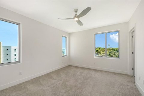 Condo in Sarasota, Florida, 2 bedrooms № 2094015 - photo 19