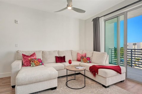 Condo in Sarasota, Florida, 2 bedrooms № 2094015 - photo 14