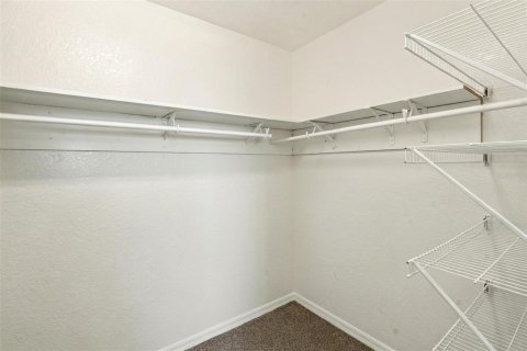 House in Lakeland, Florida 4 bedrooms, 159.33 sq.m. № 2430917 - photo 23