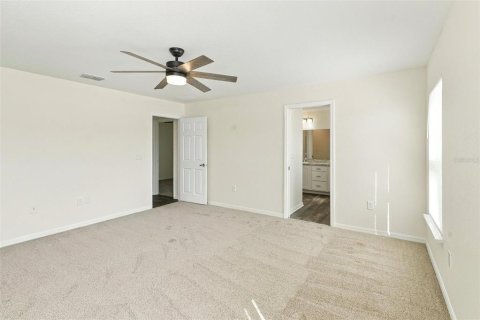 House in Lakeland, Florida 4 bedrooms, 159.33 sq.m. № 2430917 - photo 11