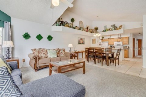 Copropriété à louer à Kissimmee, Floride: 3 chambres, 113.34 m2 № 2431688 - photo 7