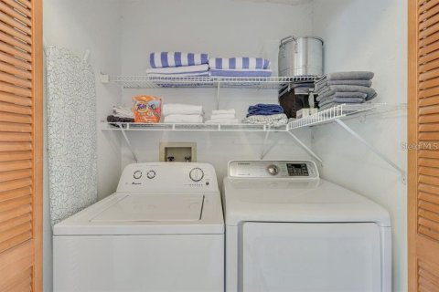 Copropriété à louer à Kissimmee, Floride: 3 chambres, 113.34 m2 № 2431688 - photo 11