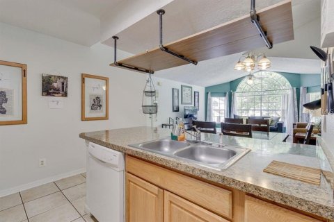 Copropriété à louer à Kissimmee, Floride: 3 chambres, 113.34 m2 № 2431688 - photo 6