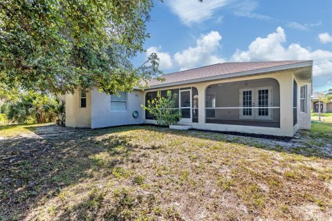 Villa ou maison à vendre à Rotonda, Floride: 3 chambres, 189.15 m2 № 2232334 - photo 3
