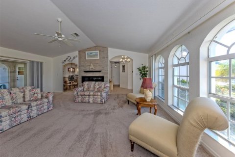 Villa ou maison à vendre à Rotonda, Floride: 3 chambres, 189.15 m2 № 2232334 - photo 23