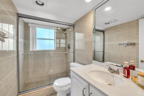 Condominio en alquiler en Pompano Beach, Florida, 3 dormitorios, 129.13 m2 № 2086245 - foto 15