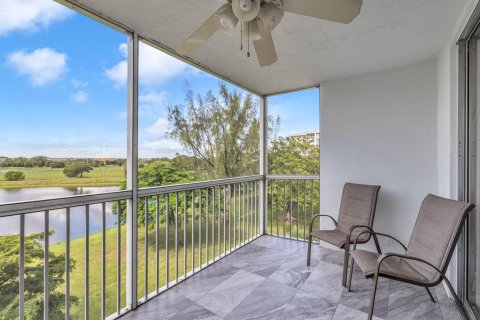Condominio en alquiler en Pompano Beach, Florida, 3 dormitorios, 129.13 m2 № 2086245 - foto 2