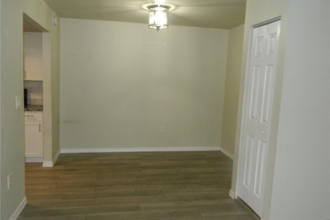 Copropriété à louer à Altamonte Springs, Floride: 2 chambres, 76.74 m2 № 2403025 - photo 5