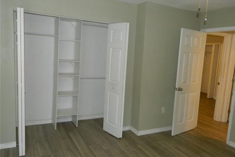 Copropriété à louer à Altamonte Springs, Floride: 2 chambres, 76.74 m2 № 2403025 - photo 11