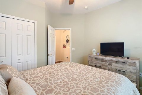 Casa en venta en Poinciana, Florida, 2 dormitorios, 146.23 m2 № 1612457 - foto 28