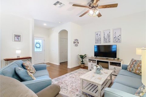 Casa en venta en Poinciana, Florida, 2 dormitorios, 146.23 m2 № 1612457 - foto 7