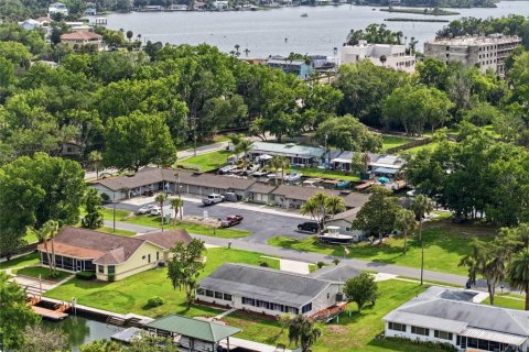 House in Crystal River, Florida 3 bedrooms, 166.48 sq.m. № 2233288 - photo 15