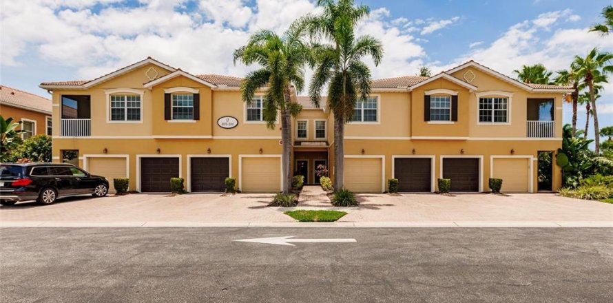 Townhouse in Sarasota, Florida 2 bedrooms, 96.25 sq.m. № 1796501
