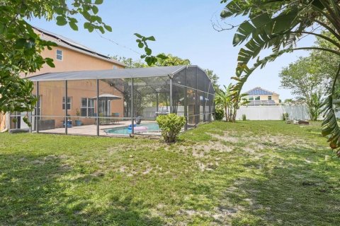 Casa en alquiler en Kissimmee, Florida, 5 dormitorios, 206.43 m2 № 1901768 - foto 25