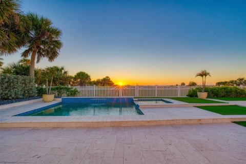 House in Clearwater, Florida 3 bedrooms, 191.56 sq.m. № 2106150 - photo 26