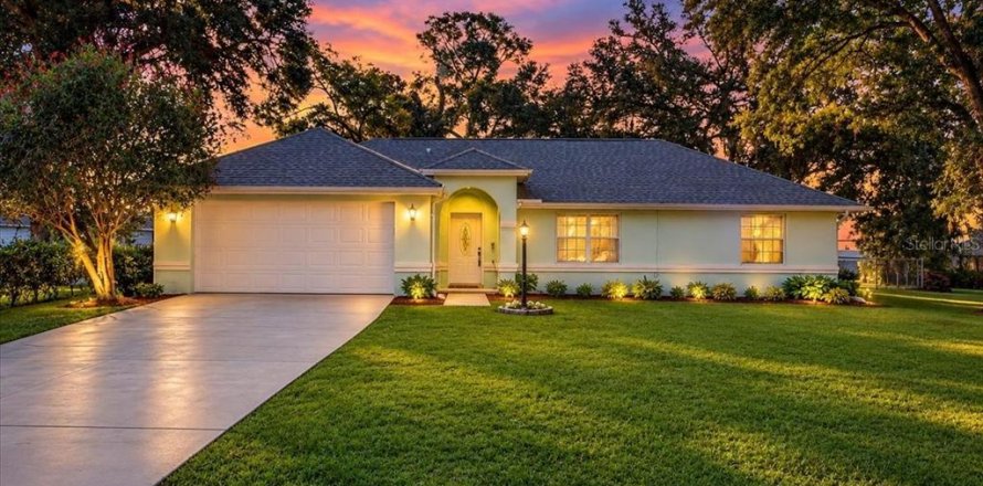 Villa ou maison à Ocala, Floride 3 chambres, 148.83 m2 № 2419800