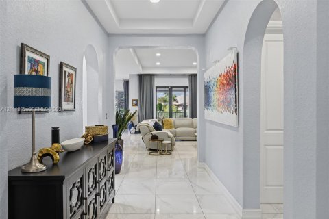 Villa ou maison à vendre à Pembroke Pines, Floride: 3 chambres, 195.47 m2 № 2436439 - photo 3