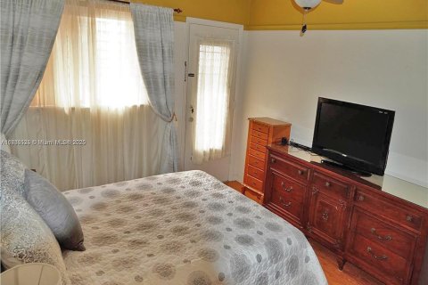 Copropriété à vendre à Hallandale Beach, Floride: 2 chambres, 78.78 m2 № 1641750 - photo 14
