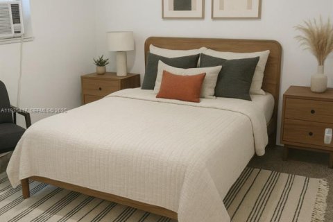 Apartamento en alquiler en Miami, Florida, 1 dormitorio № 1993713 - foto 4
