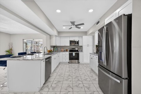 Casa en venta en New Port Richey, Florida, 3 dormitorios, 189.89 m2 № 2200350 - foto 13