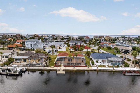 Casa en venta en New Port Richey, Florida, 3 dormitorios, 189.89 m2 № 2200350 - foto 26