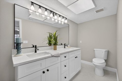 Casa en venta en New Port Richey, Florida, 3 dormitorios, 189.89 m2 № 2200350 - foto 21
