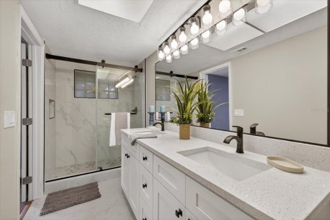 Casa en venta en New Port Richey, Florida, 3 dormitorios, 189.89 m2 № 2200350 - foto 20