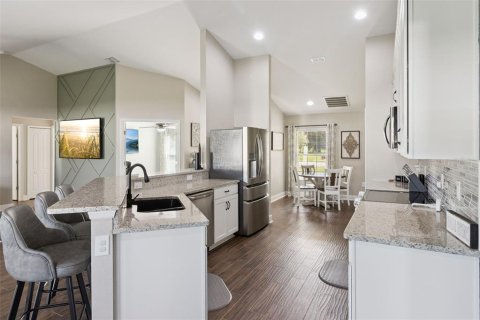 Villa ou maison à vendre à Bartow, Floride: 4 chambres, 172.24 m2 № 2291157 - photo 13