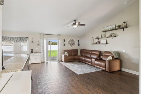 Villa ou maison à vendre à Bartow, Floride: 4 chambres, 172.24 m2 № 2291157 - photo 5