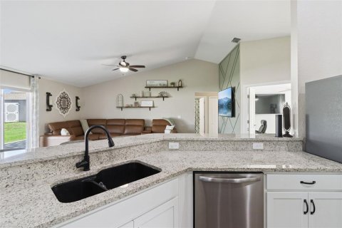 Villa ou maison à vendre à Bartow, Floride: 4 chambres, 172.24 m2 № 2291157 - photo 17