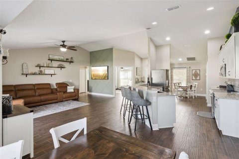 Villa ou maison à vendre à Bartow, Floride: 4 chambres, 172.24 m2 № 2291157 - photo 12