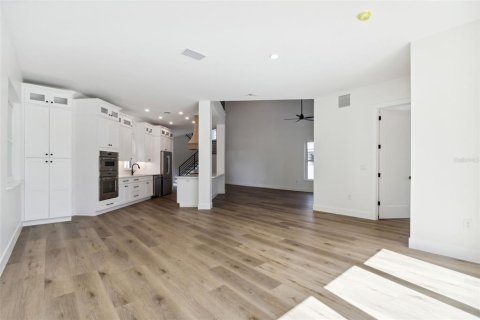 Villa ou maison à vendre à Sarasota, Floride: 4 chambres, 337.05 m2 № 1414200 - photo 13