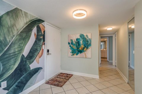 Купить кондоминиум в Клируотер, Флорида 6 комнат, 124.02м2, № 1907726 - фото 7