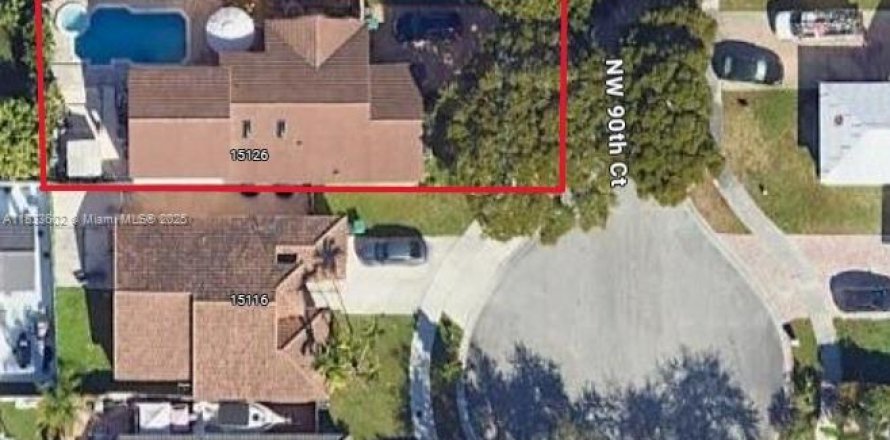 House in Miami Lakes, Florida 3 bedrooms, 191.19 sq.m. № 1811465