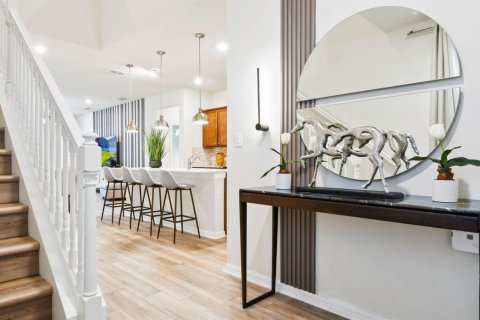 Villa ou maison à vendre à Davenport, Floride: 7 chambres, 300.45 m2 № 2439308 - photo 2