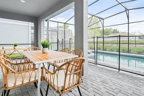 Villa ou maison à vendre à Davenport, Floride: 7 chambres, 300.45 m2 № 2439308 - photo 15
