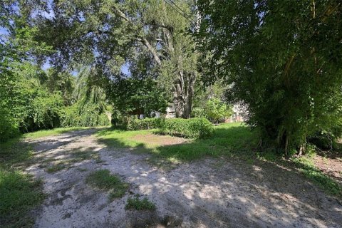 Immobilier commercial à vendre à Saint Petersburg, Floride: 5 chambres, 325.53 m2 № 2418940 - photo 17