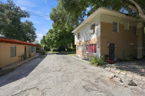 Immobilier commercial à vendre à Saint Petersburg, Floride: 5 chambres, 325.53 m2 № 2418940 - photo 11