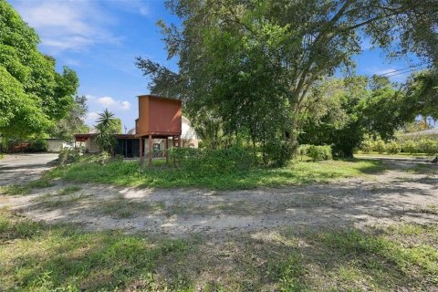 Immobilier commercial à vendre à Saint Petersburg, Floride: 5 chambres, 325.53 m2 № 2418940 - photo 15