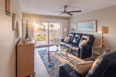 Condominio en venta en Flagler Beach, Florida, 2 dormitorios, 102.84 m2 № 2358297 - foto 5