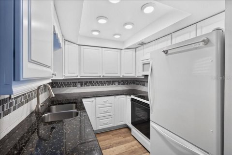 Condominio en venta en Flagler Beach, Florida, 2 dormitorios, 102.84 m2 № 2358297 - foto 12