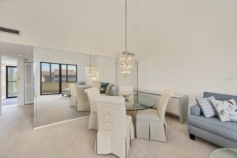 Condominio en venta en Sarasota, Florida, 2 dormitorios, 121.33 m2 № 1677063 - foto 6