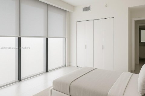 Condominio en alquiler en Miami, Florida, 4 dormitorios, 249.54 m2 № 1891031 - foto 12